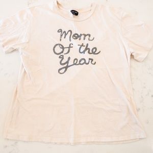 Mom of the Year T shirt, M